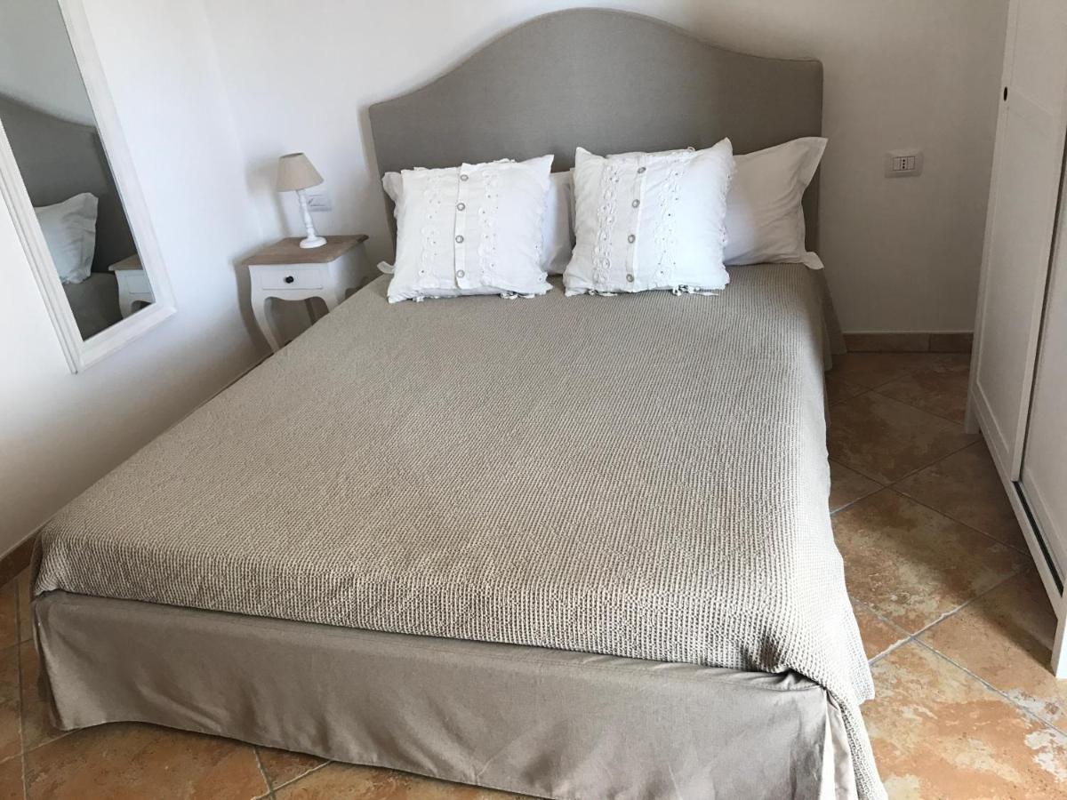 Dimora Le Ginestre Adults Only Bed and Breakfast Fasano Eksteriør billede